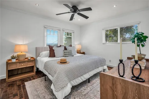 $1,600,000 | 907 Diamond Street, Redondo Beach, CA 90277