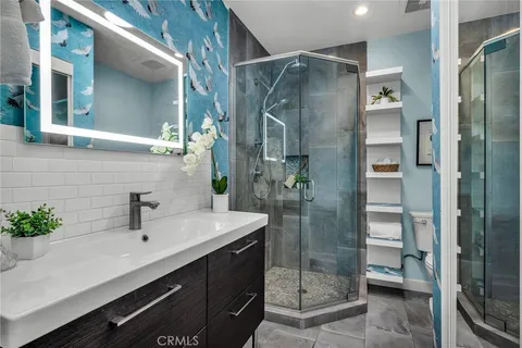 $1,600,000 | 907 Diamond Street, Redondo Beach, CA 90277