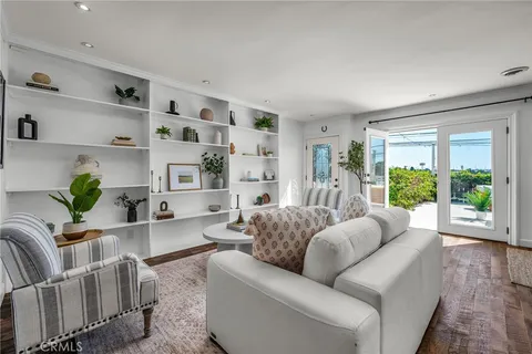 $1,600,000 | 907 Diamond Street, Redondo Beach, CA 90277