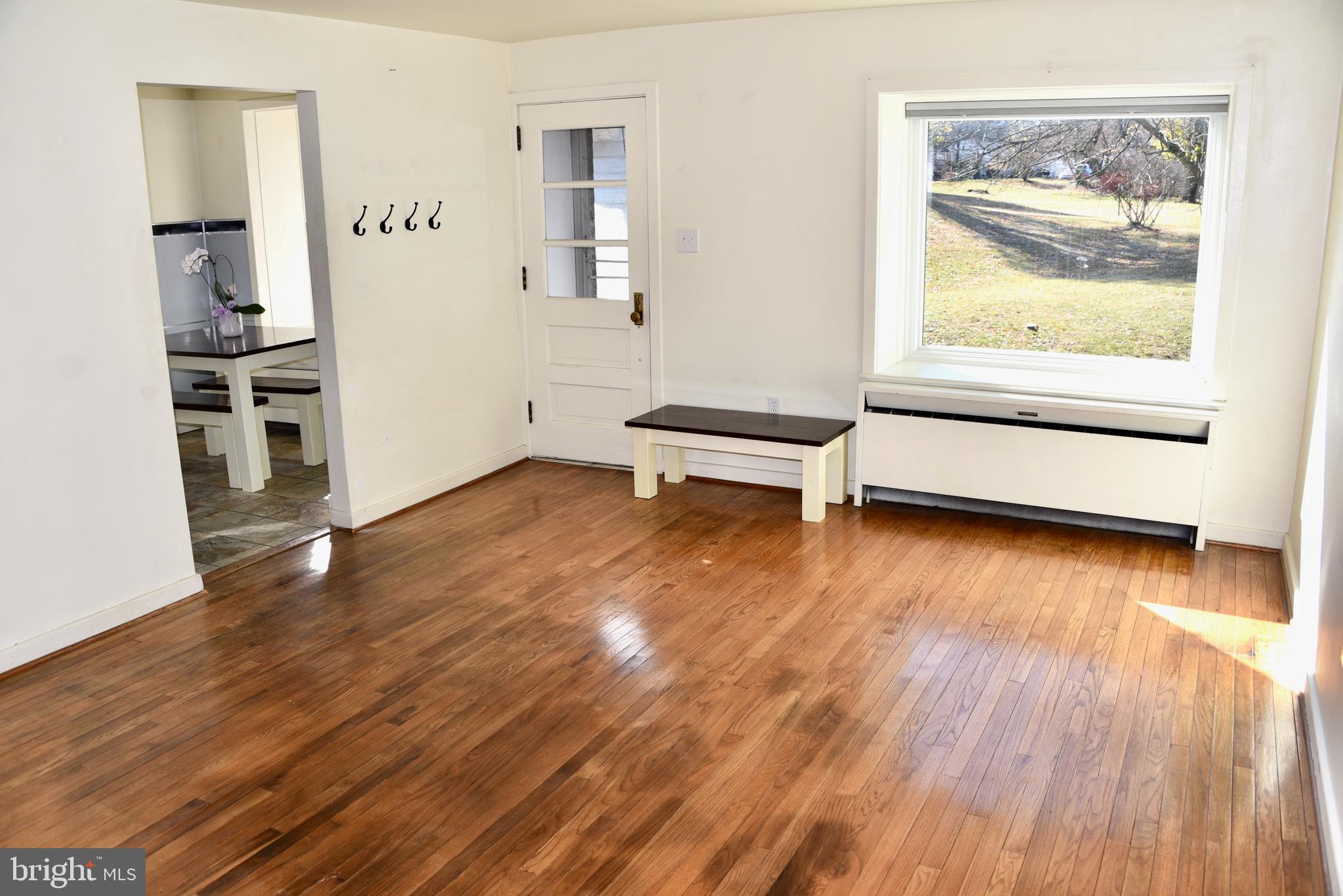 1753 Old Spring Valley Road Reading, PA 19604 - Photo 4 of 41 Gallery Image 4