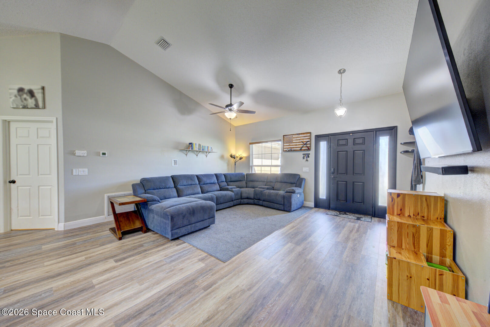 6165 Adina Road Cocoa, FL 32927 - Photo 8 of 32 living room