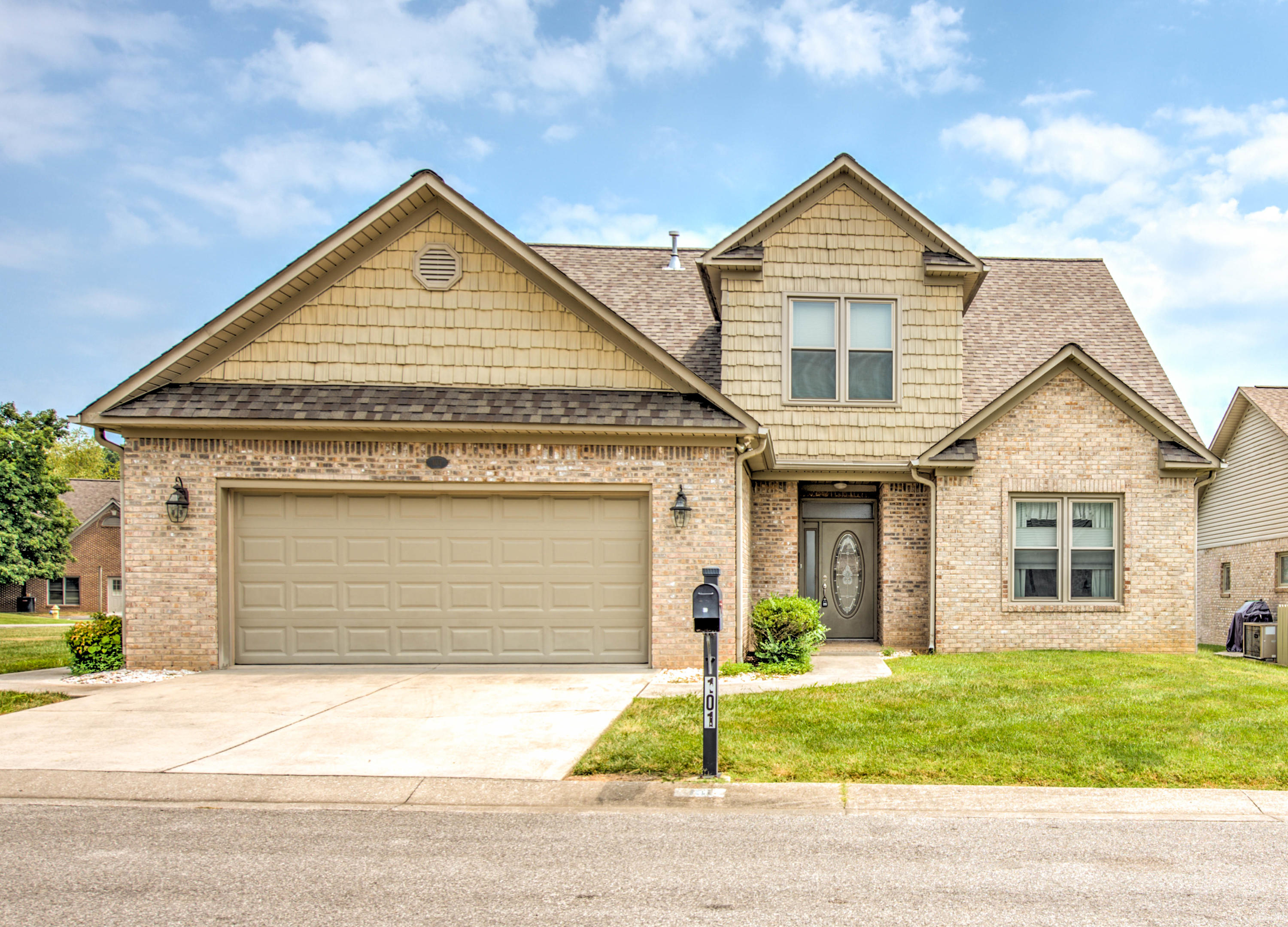 101 Dancer Lane Oak Ridge, TN 37830 - Photo 1 of 33 1