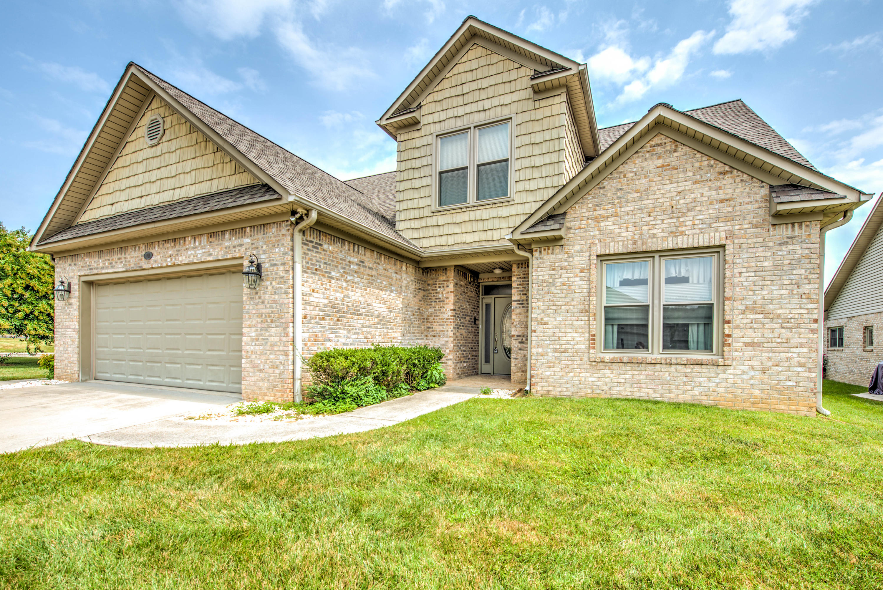 101 Dancer Lane Oak Ridge, TN 37830 - Photo 2 of 33 2
