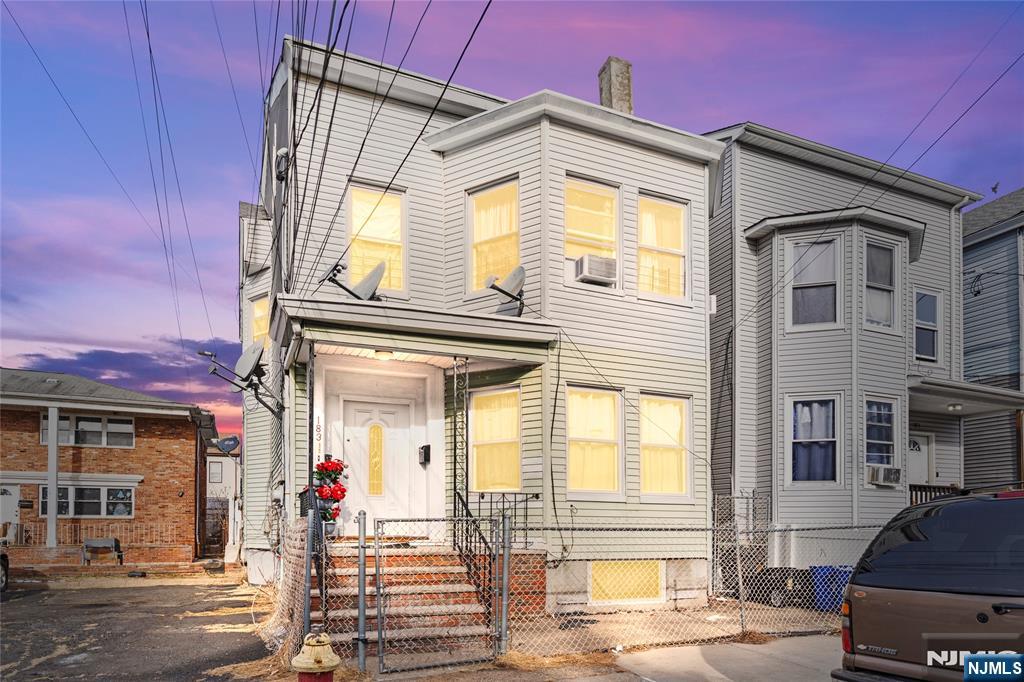 183 Walnut Street Paterson, NJ 07522 - Photo 2 of 40