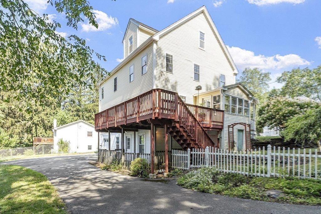 21 High Street Ayer, MA 01432 - Photo 31 of 41 a view of a large building