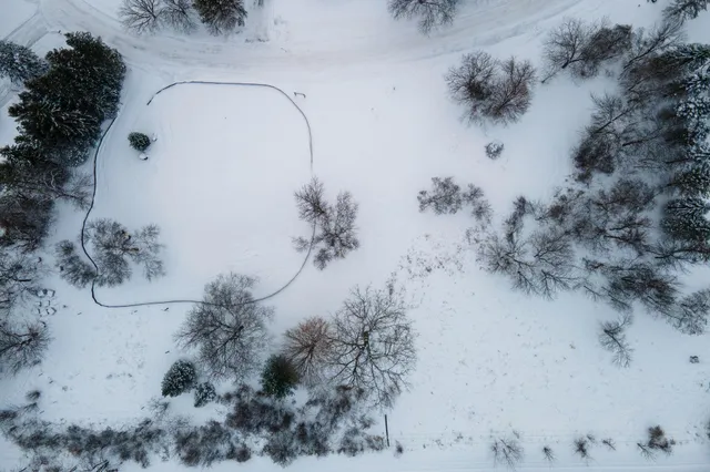 $2,400,000 | 2780 White Oak Circle, Long Lake, MN 55356