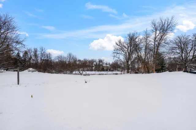 $2,400,000 | 2780 White Oak Circle, Long Lake, MN 55356