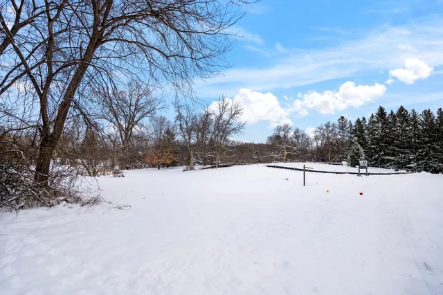 $2,400,000 | 2780 White Oak Circle, Long Lake, MN 55356