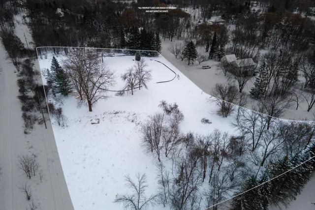 $2,400,000 | 2780 White Oak Circle, Long Lake, MN 55356