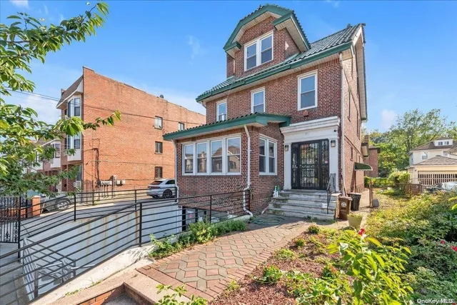 $3,500,000 | 85-14 168th Street | Jamaica Hillcrest