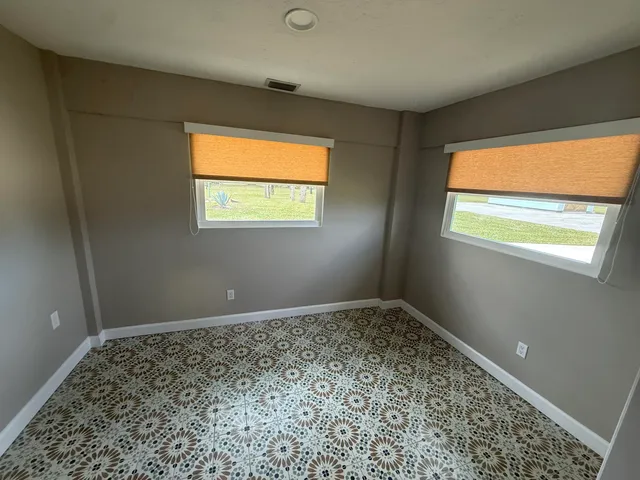 $2,500 | 11816 Southwest Grapefruit Court, Palm City, FL 34990