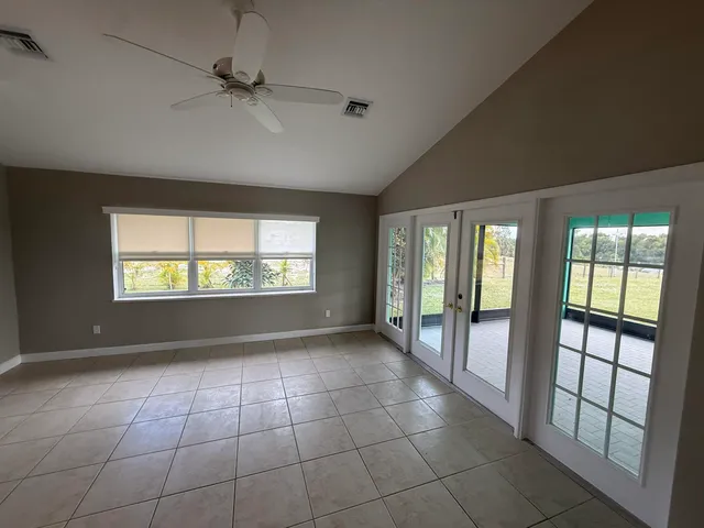 $2,500 | 11816 Southwest Grapefruit Court, Palm City, FL 34990