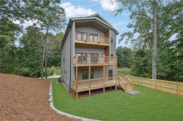 $1,000,075 | 120 Gwinnett Street, Buford, GA 30518