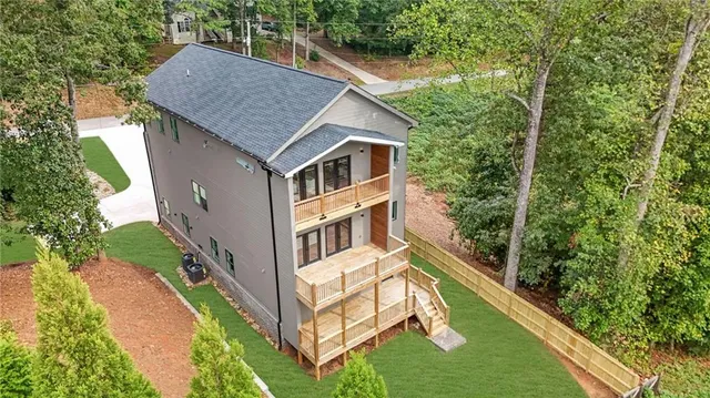 $1,000,075 | 120 Gwinnett Street, Buford, GA 30518