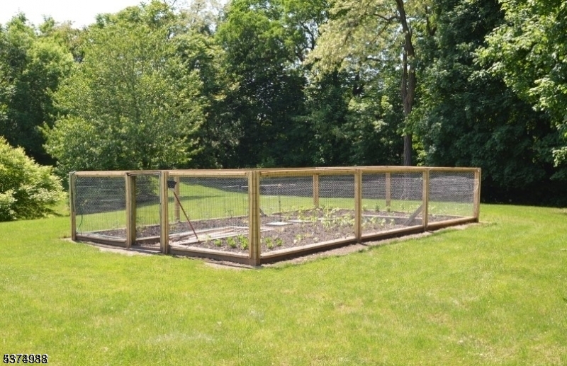 1 Jenny Lind Street, Unit 16 Netcong, NJ 07857 - Photo 9 of 20 a view of a backyard