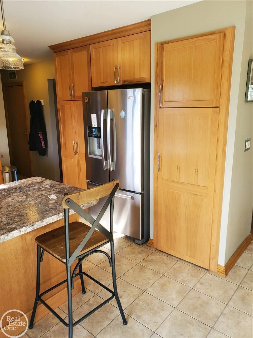 6946 Galbraith Line Road Lexington, MI 48450 - Photo 17 of 40 50025258-16.JPG