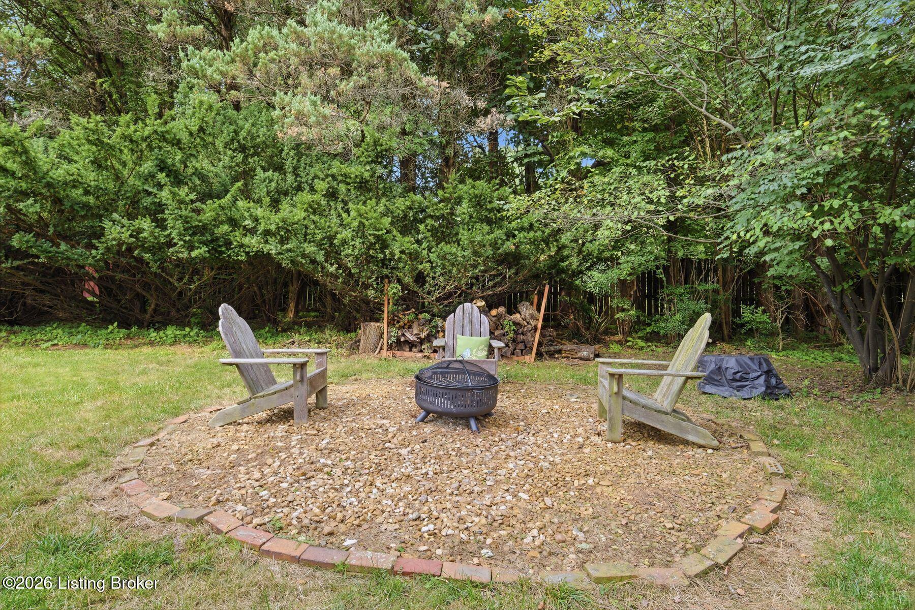12609 Crest Arm Road Anchorage, KY 40223 - Photo 46 of 56 photo_online_046