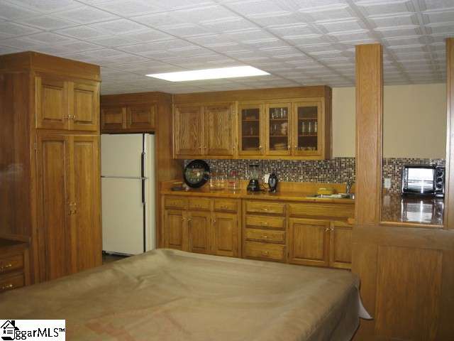1309 Cely Road Easley, SC 29642 - Photo 17 of 25 Gallery Image 17