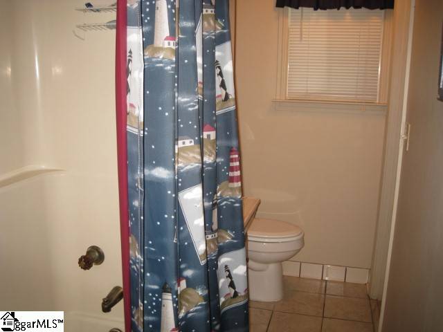 1309 Cely Road Easley, SC 29642 - Photo 19 of 25 Gallery Image 19