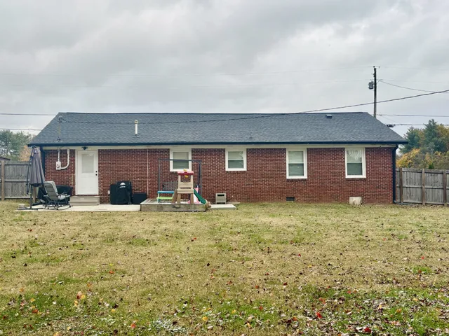 a house view with a garden space