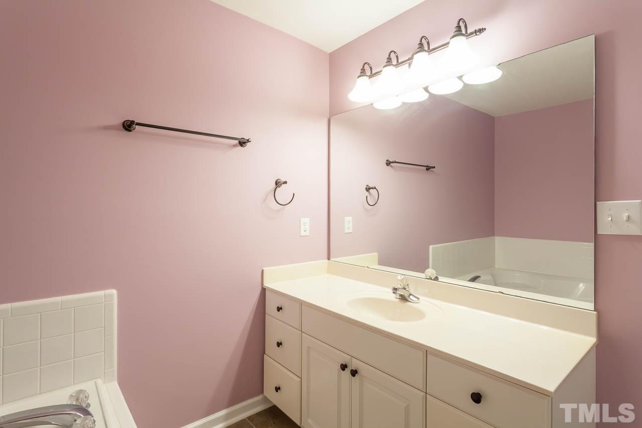 8260 Hempshire Place, Unit 102 Raleigh, NC 27613 - Photo 13 of 23 Gallery Image 13