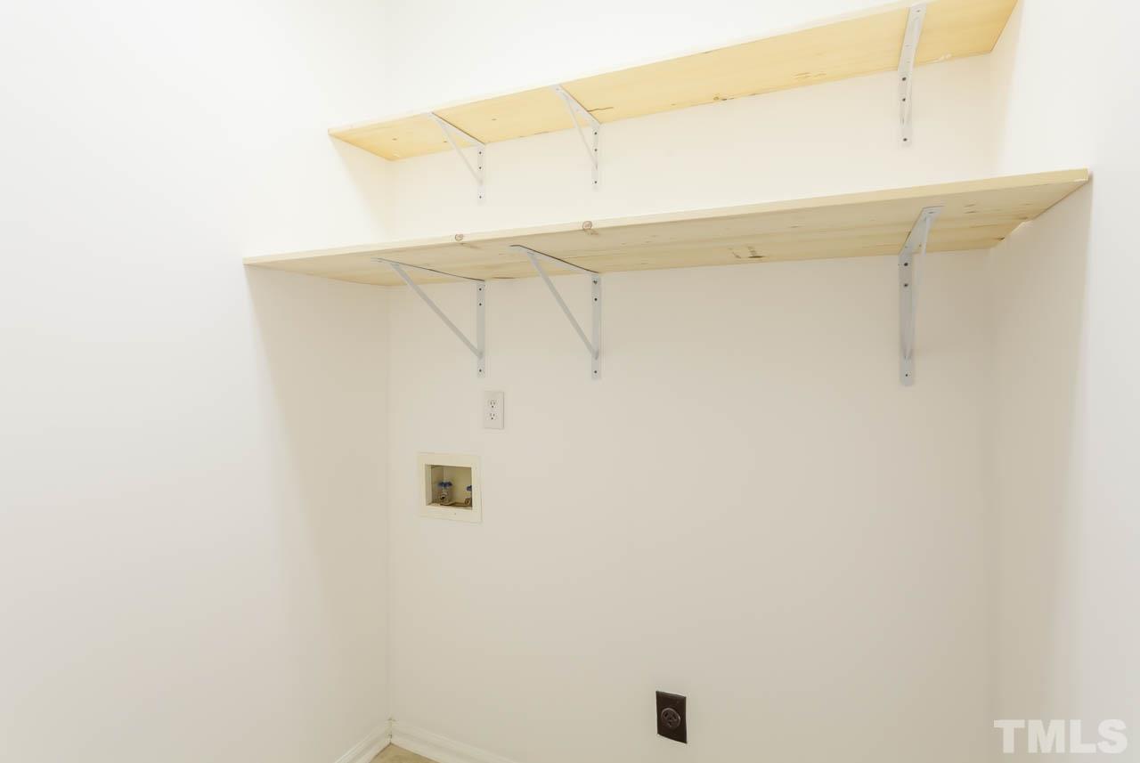 8260 Hempshire Place, Unit 102 Raleigh, NC 27613 - Photo 18 of 23 Gallery Image 18