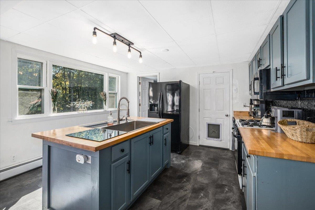 10 Brown Road Milton, NH 03851 - Photo 14 of 60 Gallery Image 14