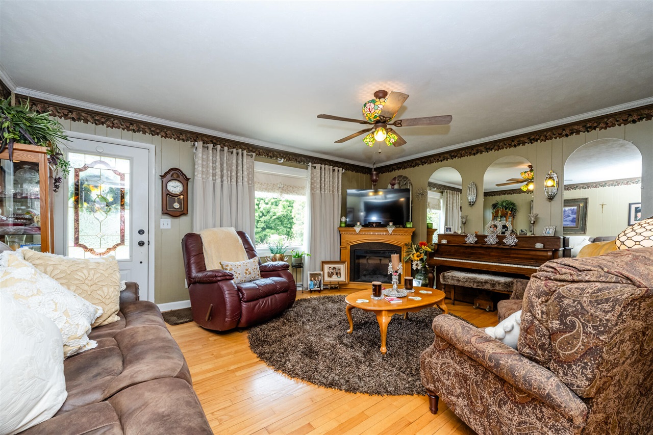 1155 South Bainbridge Center Road Benton Harbor, MI 49022 - Photo 23 of 47