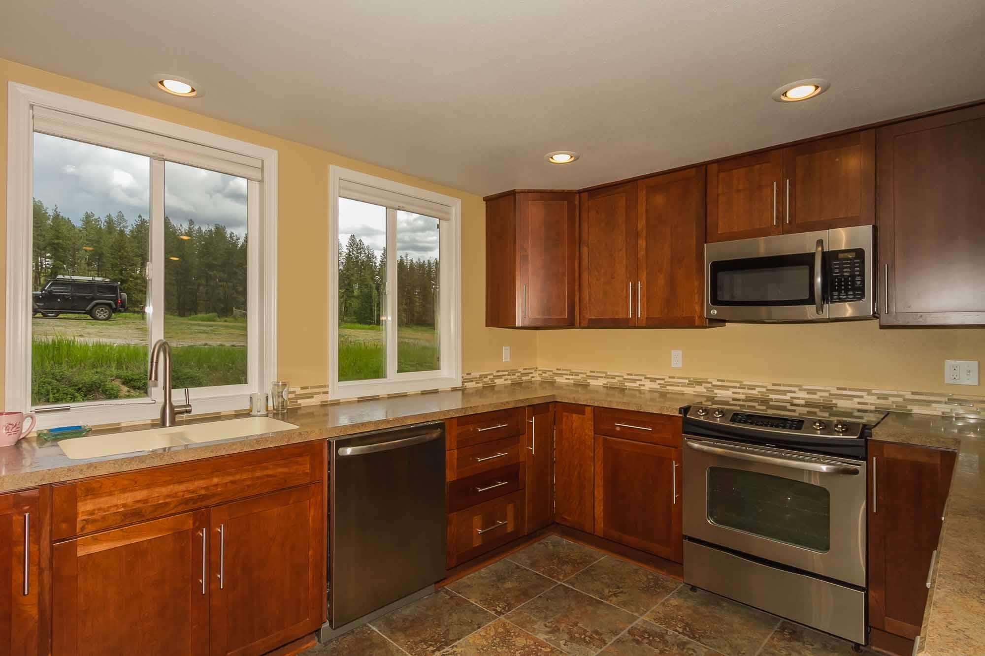 780 Skidmore Road Colville, WA 99114 - Photo 10 of 43