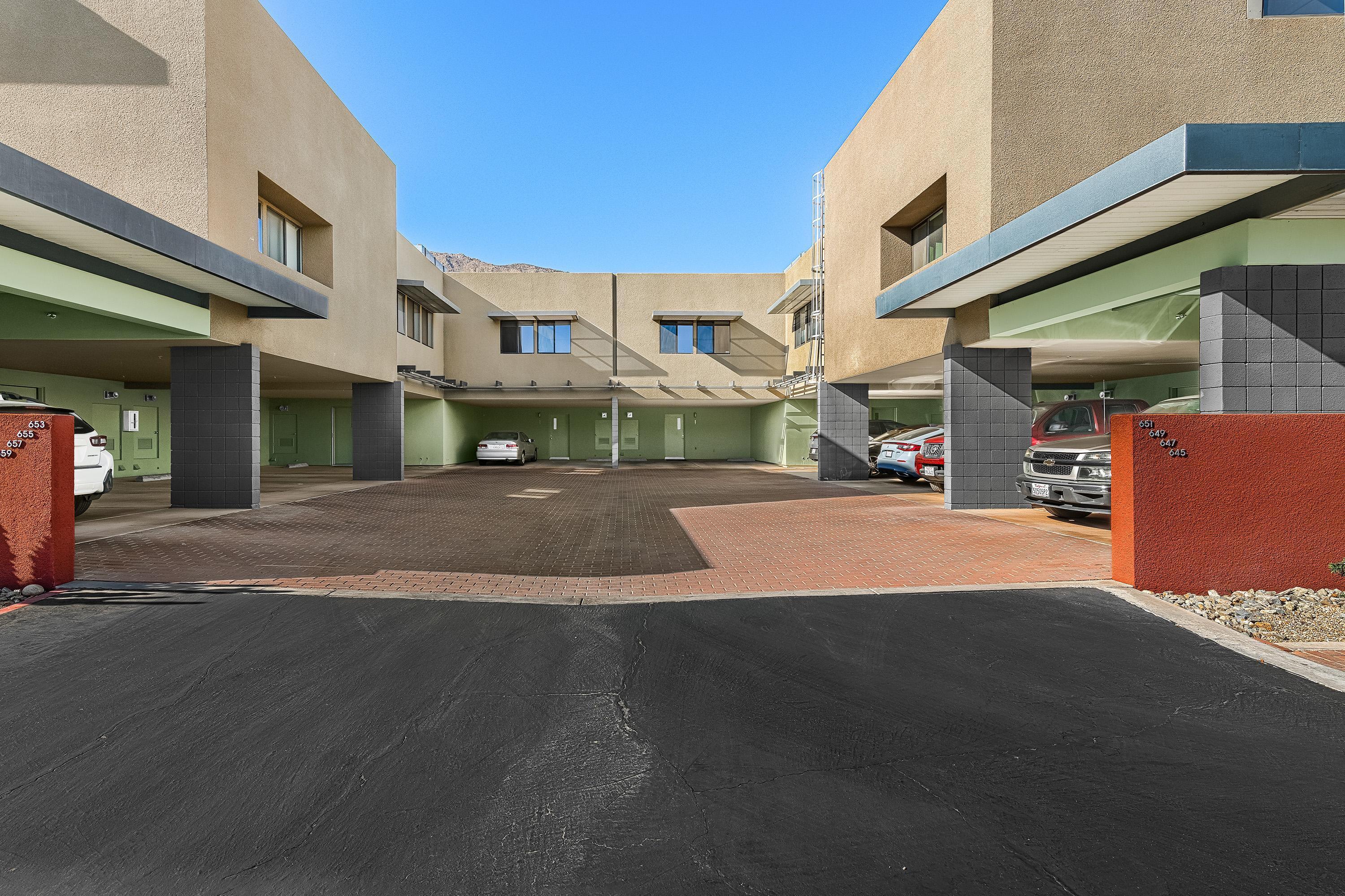 651 East Arenas Road Palm Springs, CA 92262 - Photo 22 of 28 2024
