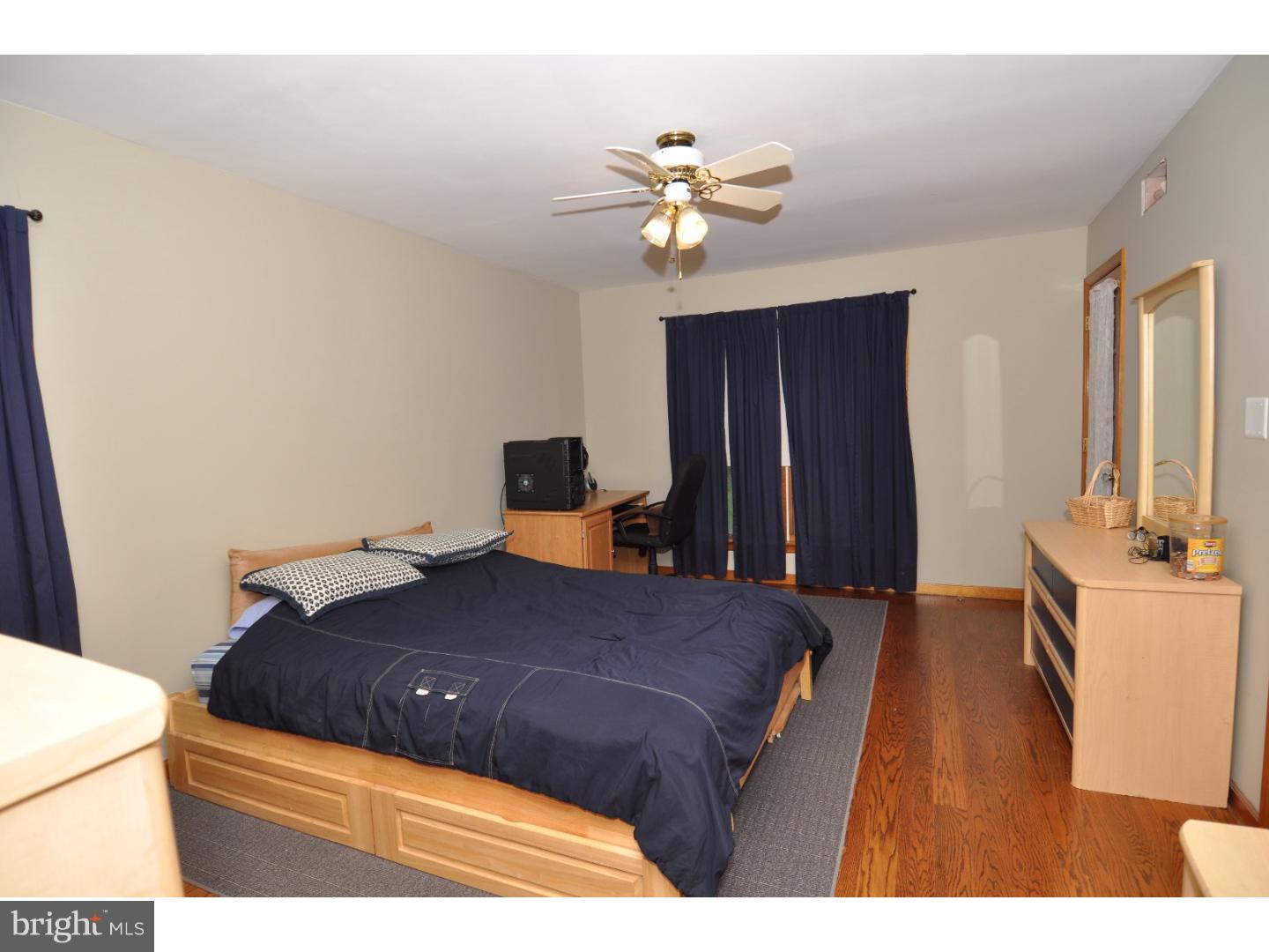 205 Georgetown Road Columbus, NJ 08022 - Photo 14 of 25 Bedroom 2