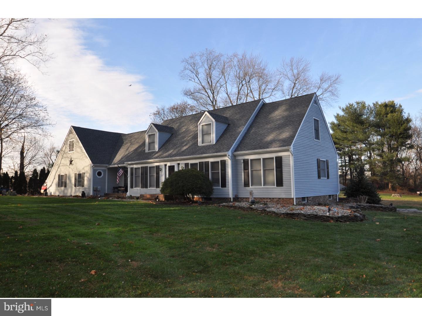205 Georgetown Road Columbus, NJ 08022 - Photo 25 of 25 Exterior Front