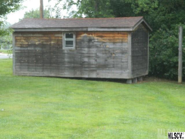 1672 Union Grove Road Lenoir, NC 28645 - Photo 3 of 13 Gallery Image 3