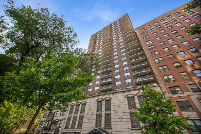 a view of a large building