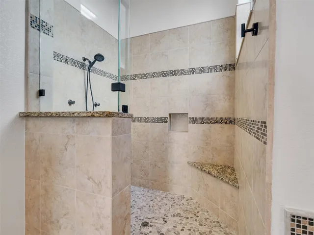 $1,150,000 | 1007 Oyster Bank Circle, Sugar Land, TX 77478