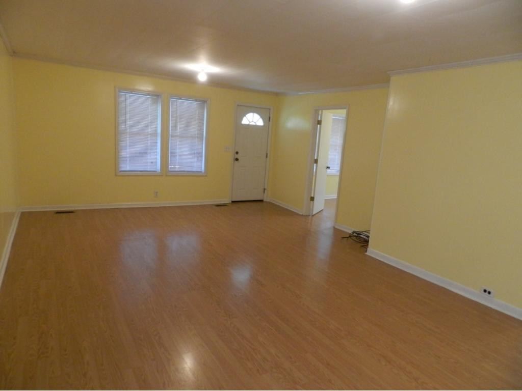 349 Church Road Fall Branch, TN 37656 - Photo 2 of 15 Large Living Room