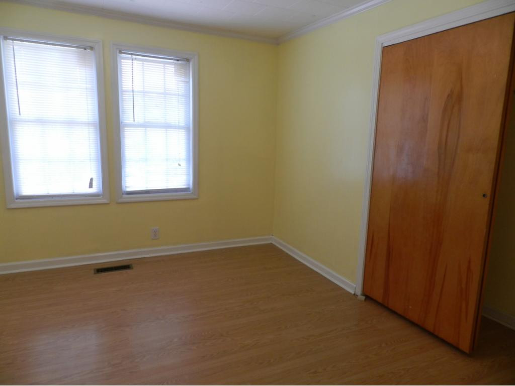 349 Church Road Fall Branch, TN 37656 - Photo 9 of 15 3rd Bedroom