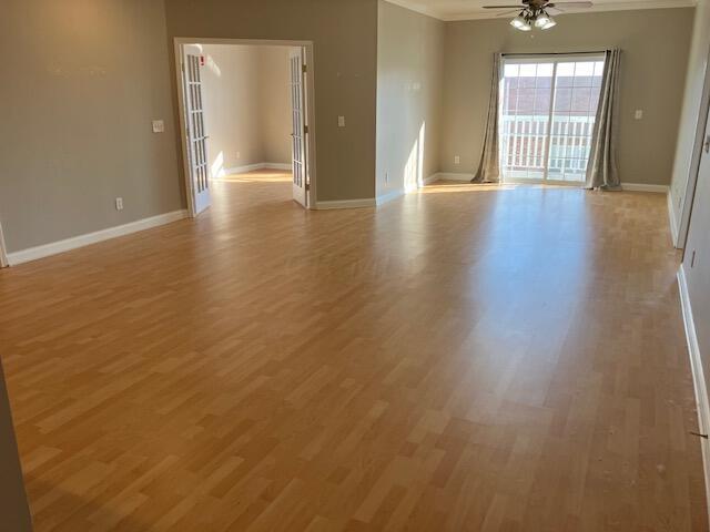 2245 Riverside Drive, Unit 304 Columbus, OH 43221 - Photo 6 of 21 Living room 2