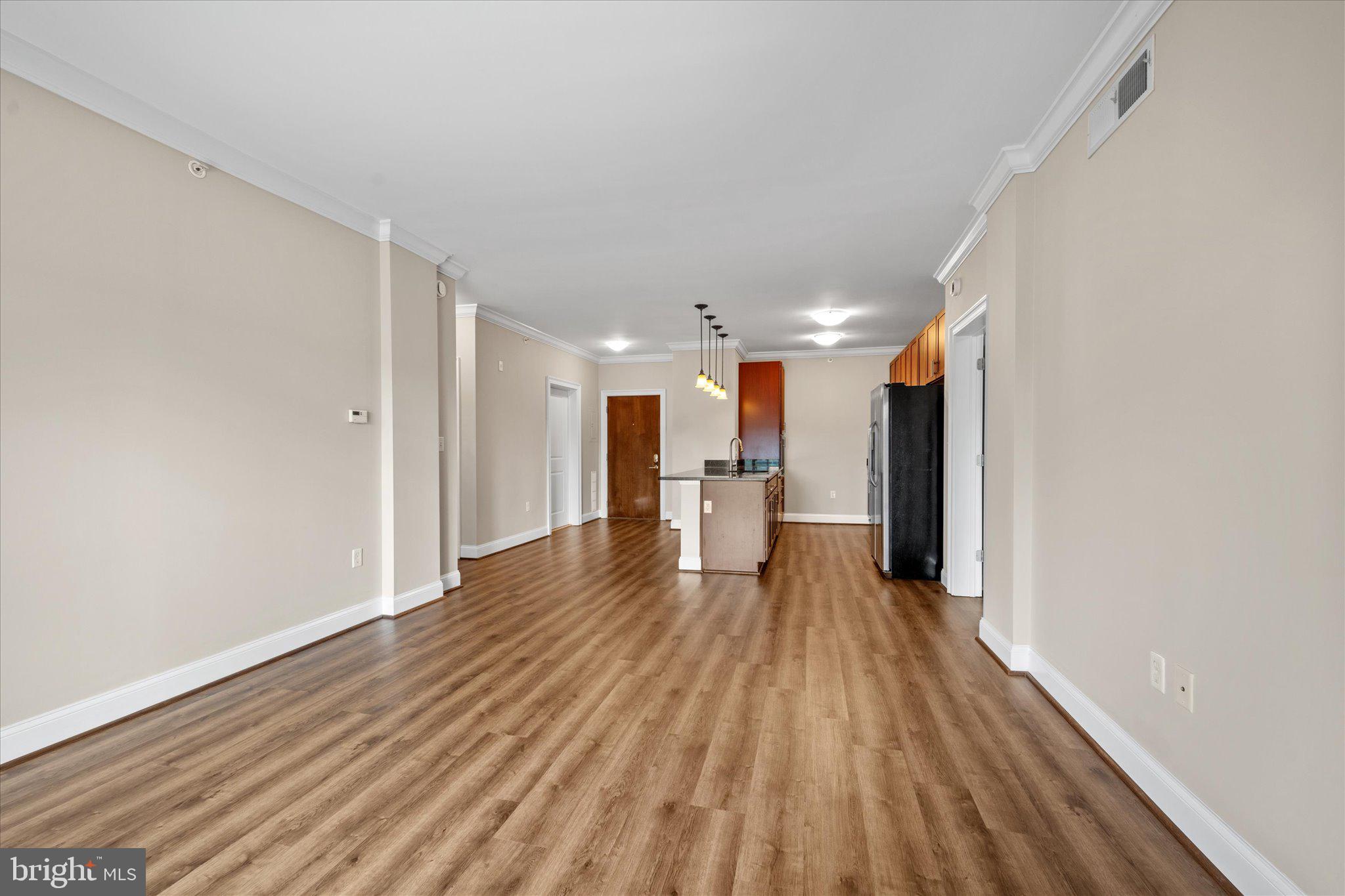 6301 Edsall Road, Unit 301 Alexandria, VA 22312 - Photo 11 of 28 Gallery Image 11
