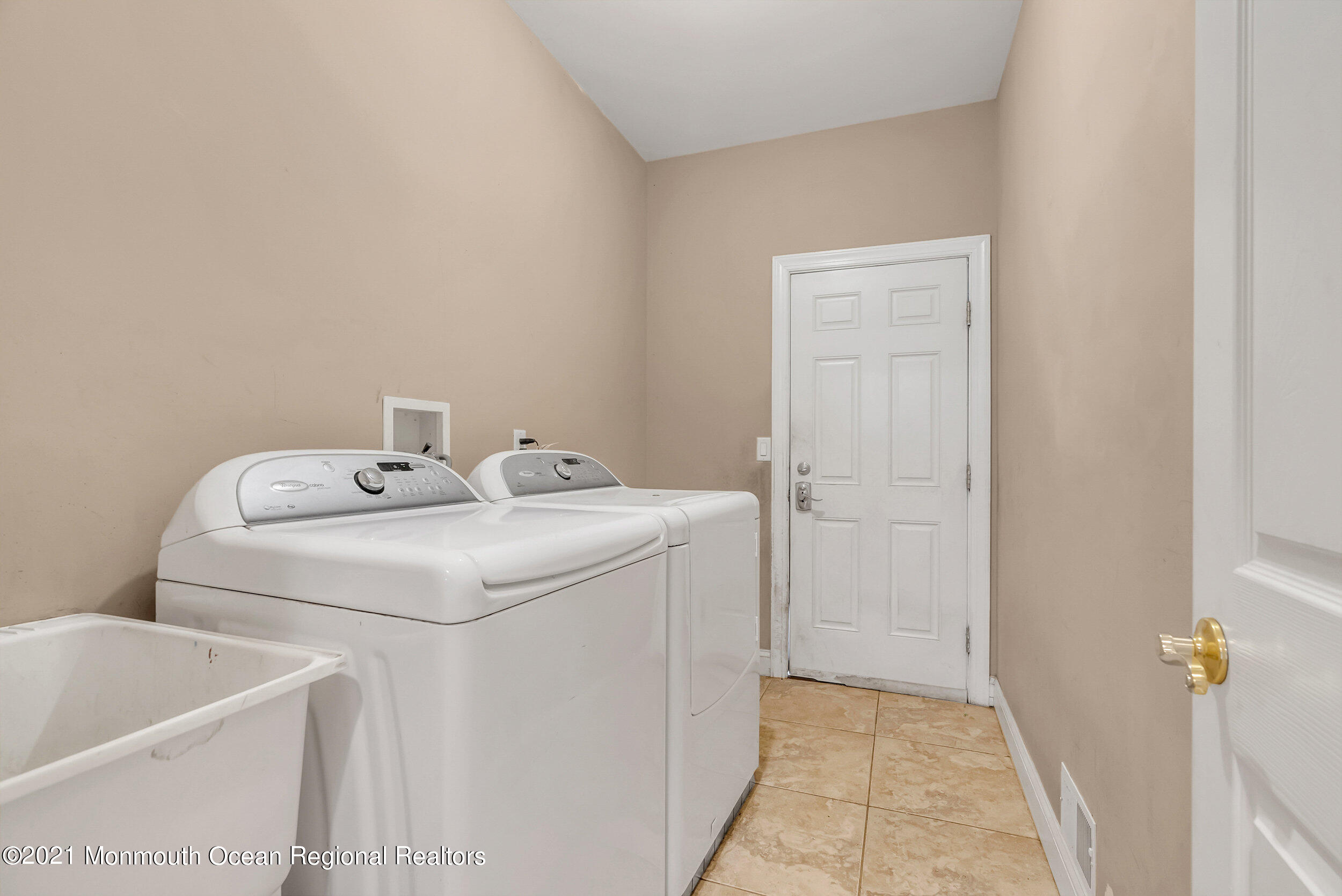 5 Chambers Road Cream Ridge, NJ 08514 - Photo 45 of 67 045_5_22