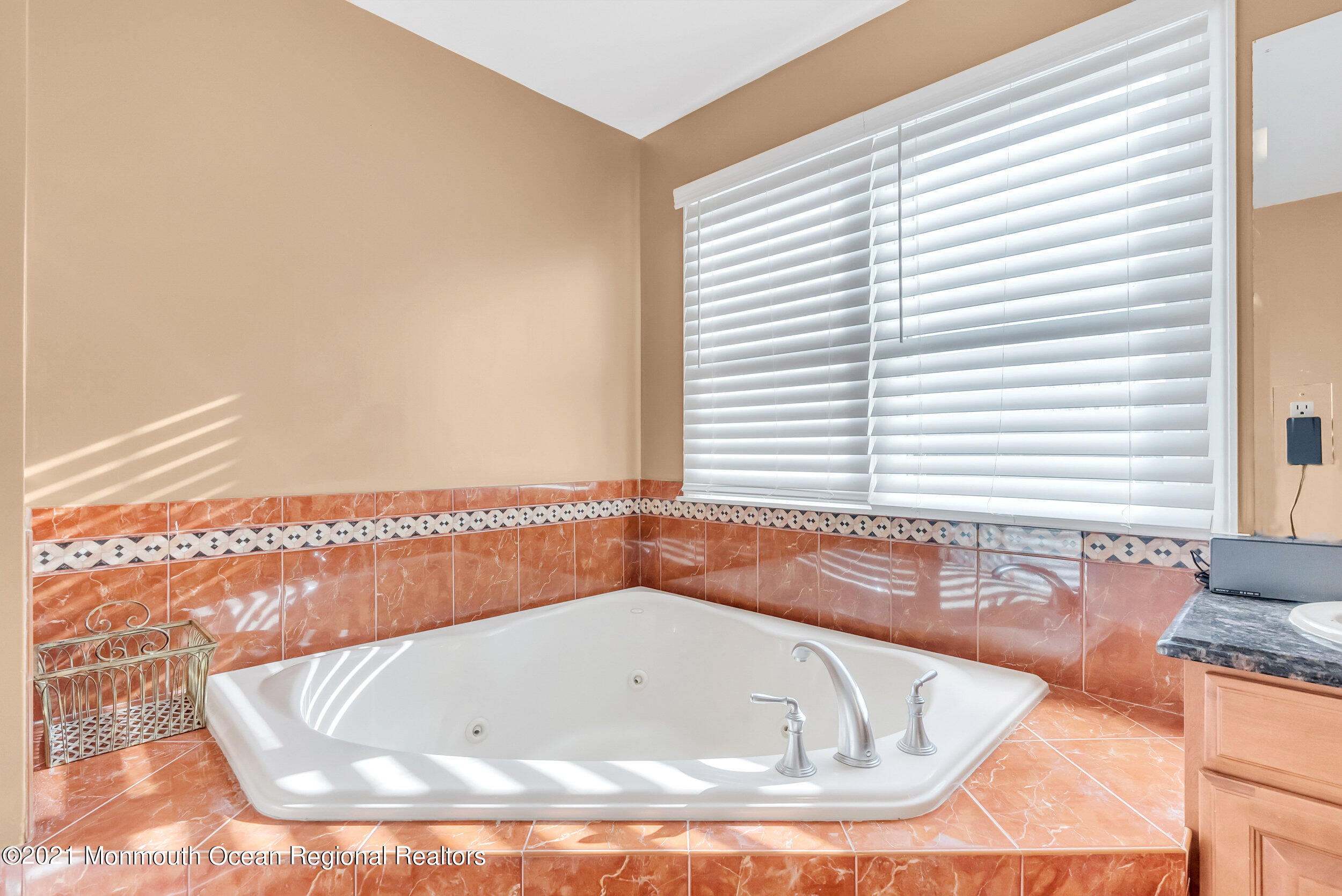 5 Chambers Road Cream Ridge, NJ 08514 - Photo 59 of 67 059_5_36