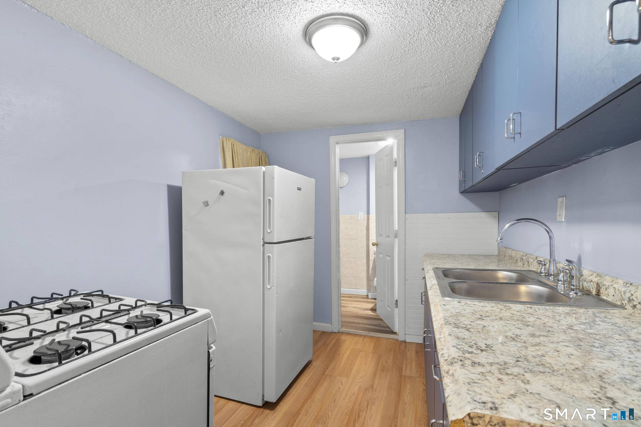 87 Amity Street, Unit 2S Hartford, CT 06106 - Photo 8 of 23