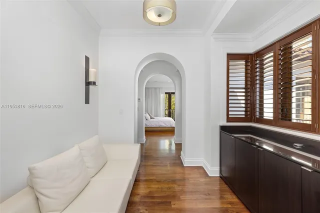 $28,000,000 | 221 Casuarina Concourse, Coral Gables, FL 33143