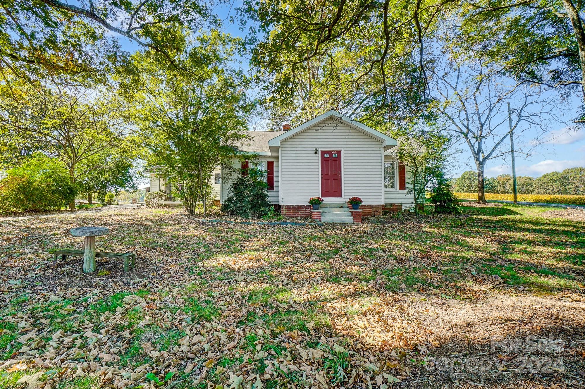 2020 Clontz Long Road Monroe, NC 28110 - Photo 2 of 30 a front view of house with yard and green space