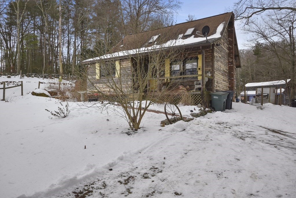 39 Allen Road Sturbridge, MA 01566 - Photo 15 of 22