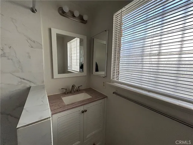 $2,950 | 3604 North Country Club Drive, Long Beach, CA 90807