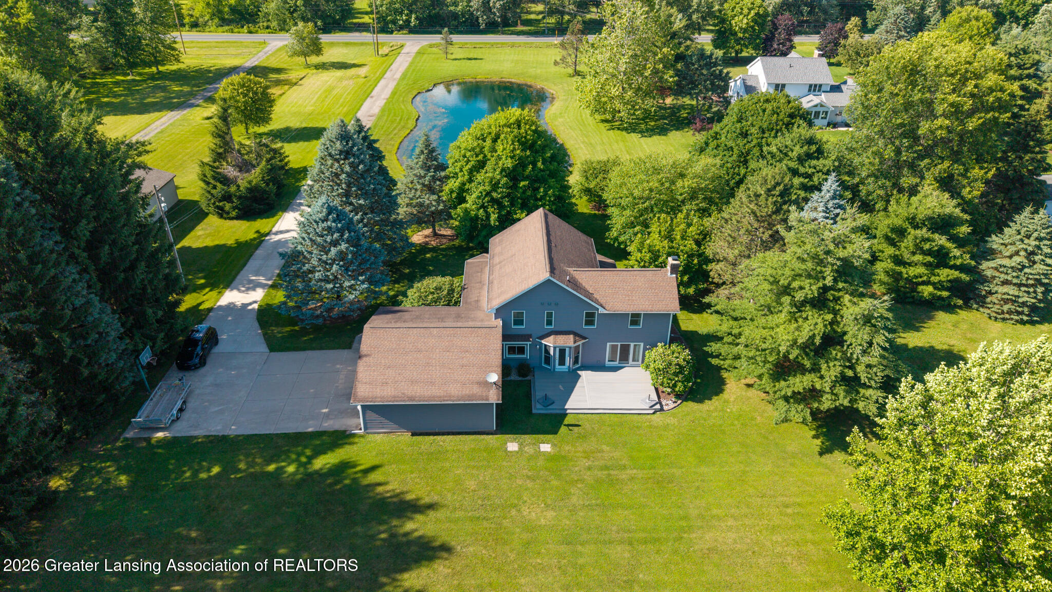 4115 West Howe Road Dewitt, MI 48820 - Photo 3 of 32 .