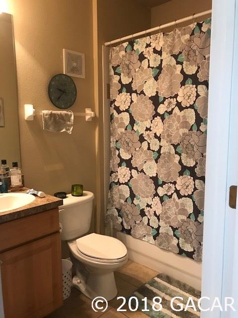 1257 Southwest 9th Road, Unit 110 Gainesville, FL 32601 - Photo 14 of 22