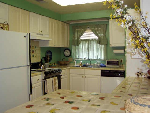 1450 East Bethany Home Road, Unit 29 Phoenix, AZ 85014 - Photo 1 of 6 Primary Photo