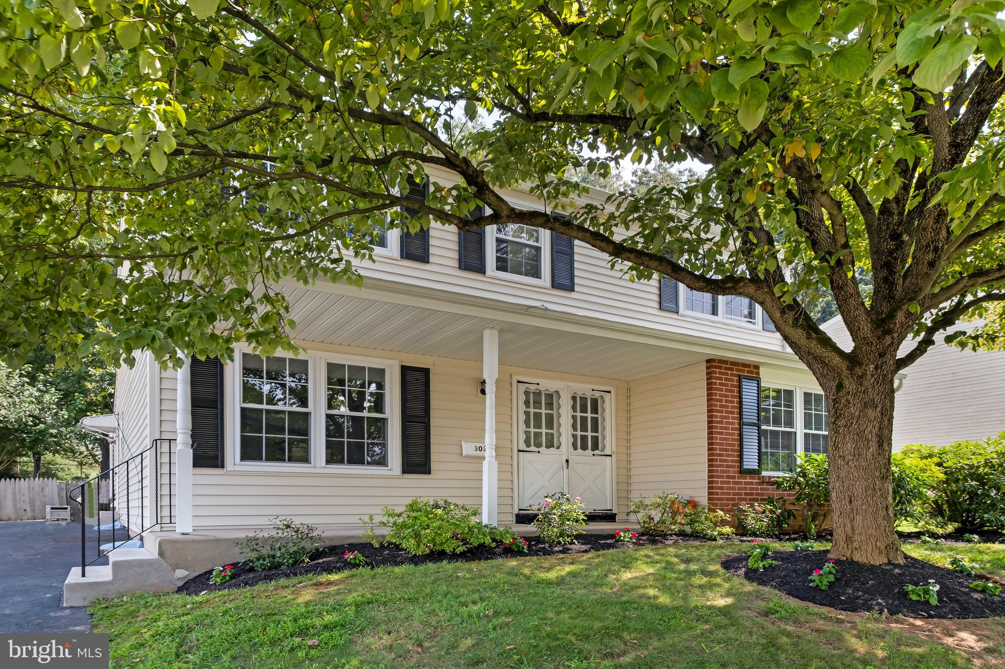 302 Paper Mill Road Oreland, PA 19075 - Photo 1 of 26 Gallery Image 1